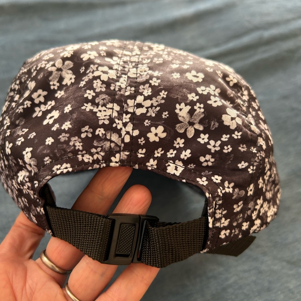 NWOT SKIDA Original Brim Hat. Color: Daisy Jones. Adjustable. Super cute! - Picture 4 of 10